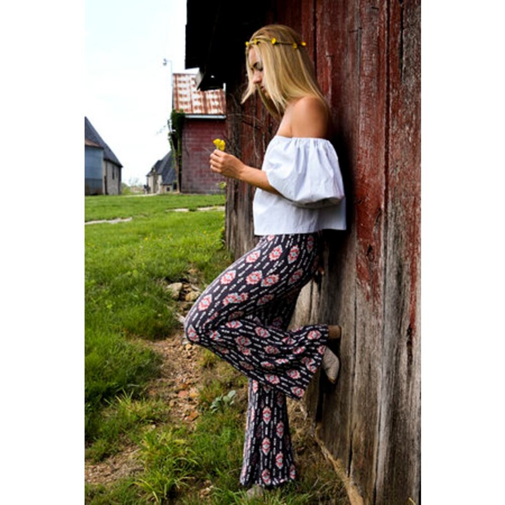 California Moon Rise Women’s High Waisted Pull‎ On Bell Bottom Pants Size S Gary
